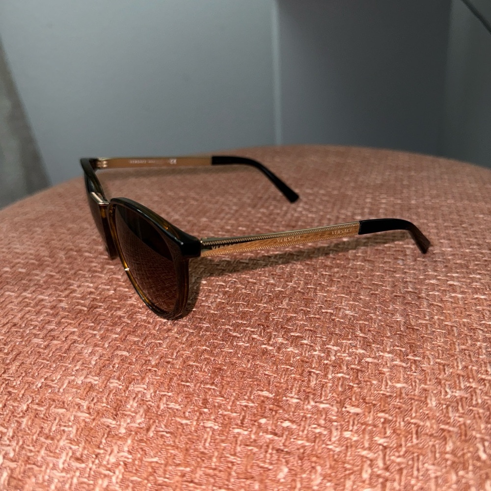 Authentic Versace glasses - Picture 4 of 4